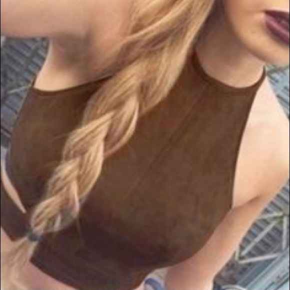 🔹Last 1🔹Sexy Suede Halter Crop Top - Picture 7 of 8